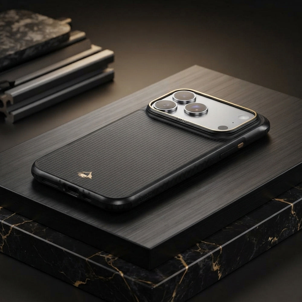 Apple iPhone 18 Pro Max Kılıf M-safe Şarj Özellikli Raptic Aramid Dual Reynis Serisi Karbon Kapak Siyah