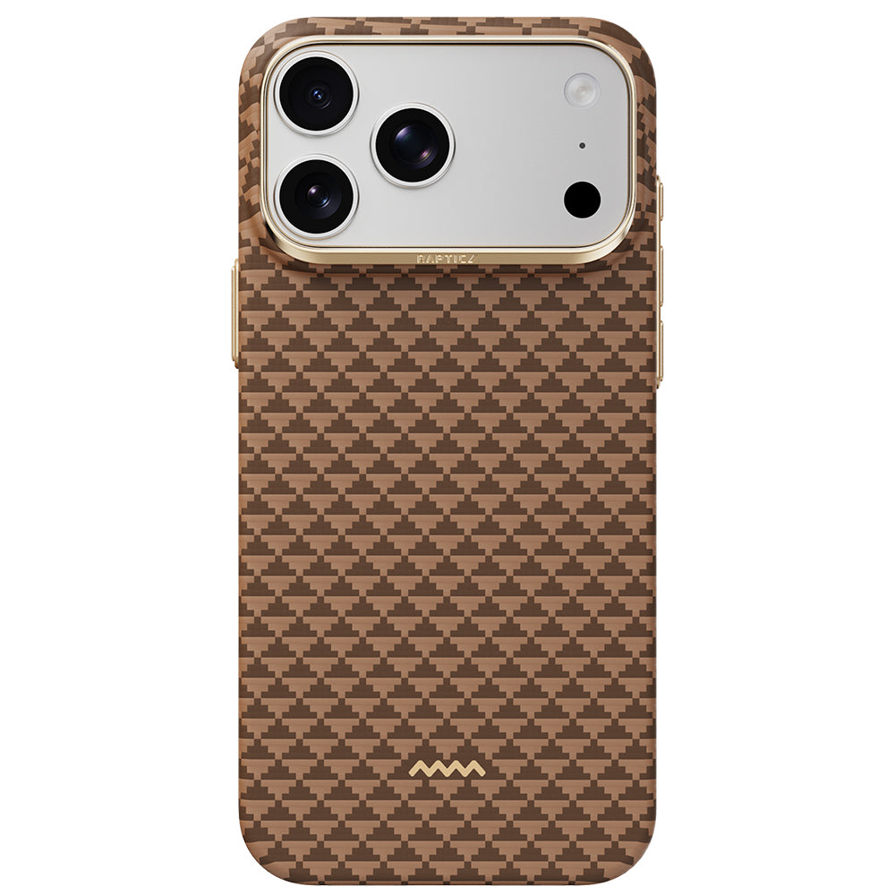 Apple iPhone 18 Pro Max Kılıf M-safe Şarj Özellikli Raptic Aramid Skin Origin Serisi Karbon Kapak Kahverengi