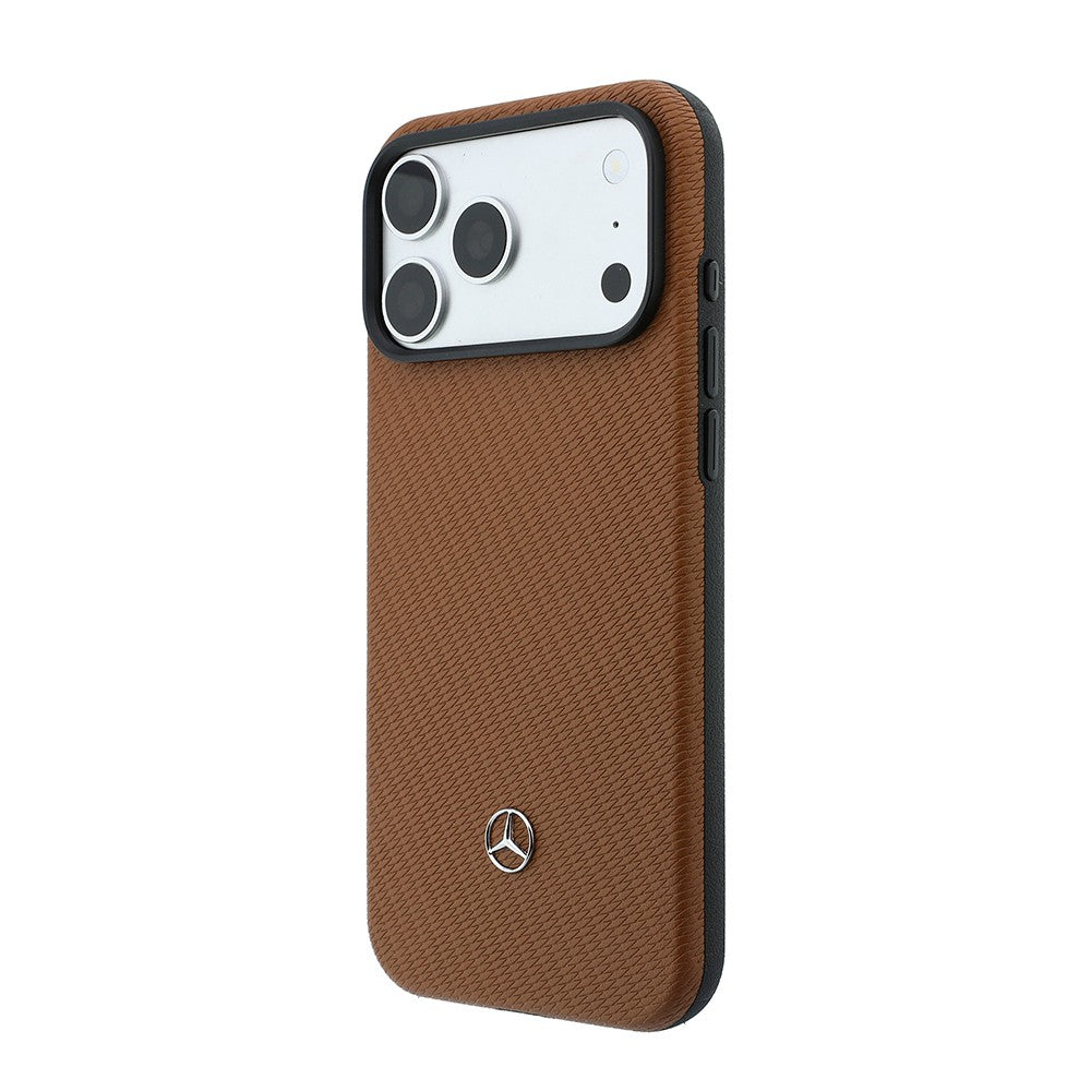 Apple iPhone 18 Pro Max Kılıf Mercedes Benz Orjinal Lisanslı M-safe Şarj Özellikli PU Deri 3D Metal Logolu Kartlıklı Kapak Kahverengi