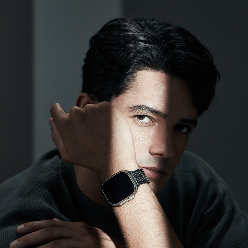Watch Serisi Uyumlu Karbon Fiber Pitaka Modern Serisi Black-Grey Twill Universal Kordon Siyah-Gri