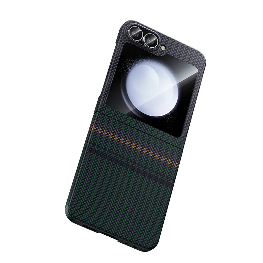 Galaxy Z Flip 6 Kılıf Karbon Fiber Tasarımlı Benks Aurora ArmorAir Kevlar Kılıf Siyah