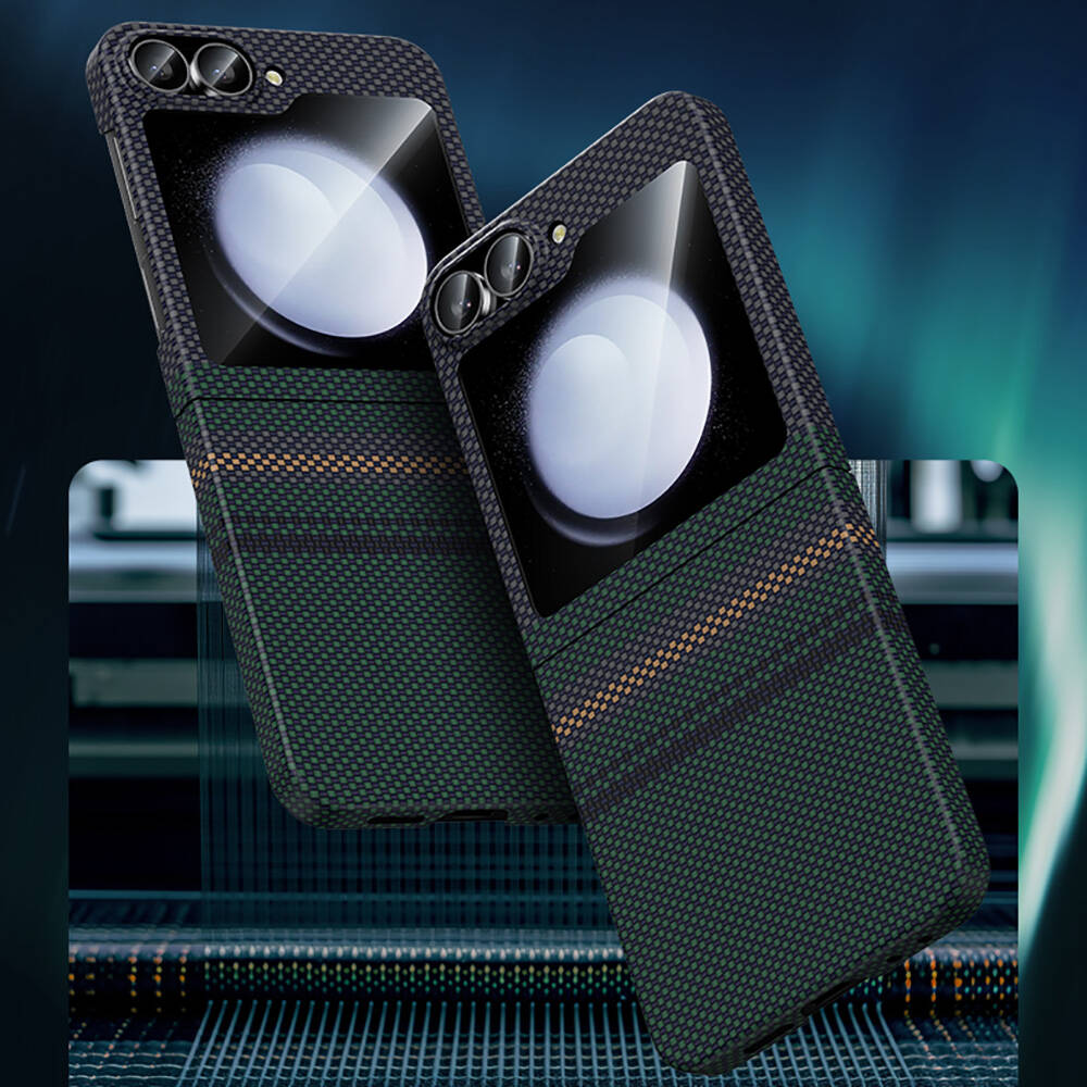 Galaxy Z Flip 6 Kılıf Karbon Fiber Tasarımlı Benks Aurora ArmorAir Kevlar Kılıf Siyah