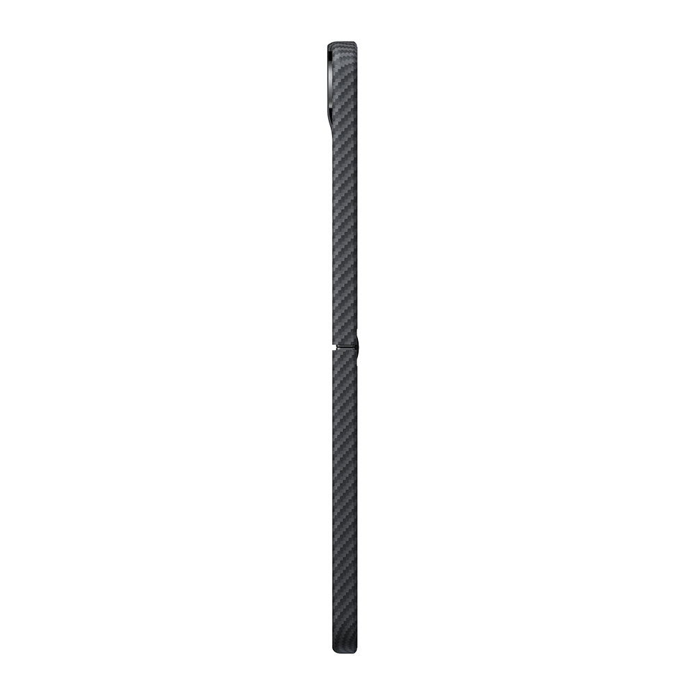 Galaxy Z Flip 8 Kılıf M-safe Şarj Özellikli 600D Aramid Karbon Fiber Pitaka Edge Serisi Black-Grey Twill Kapak Siyah-Gri