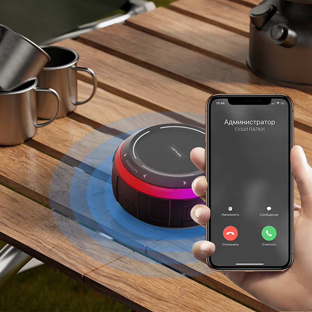 Lenyes S223 RGB Işıklı Askı Aparatlı Mini Bluetooth Speaker Hoparlör v5.3 Siyah