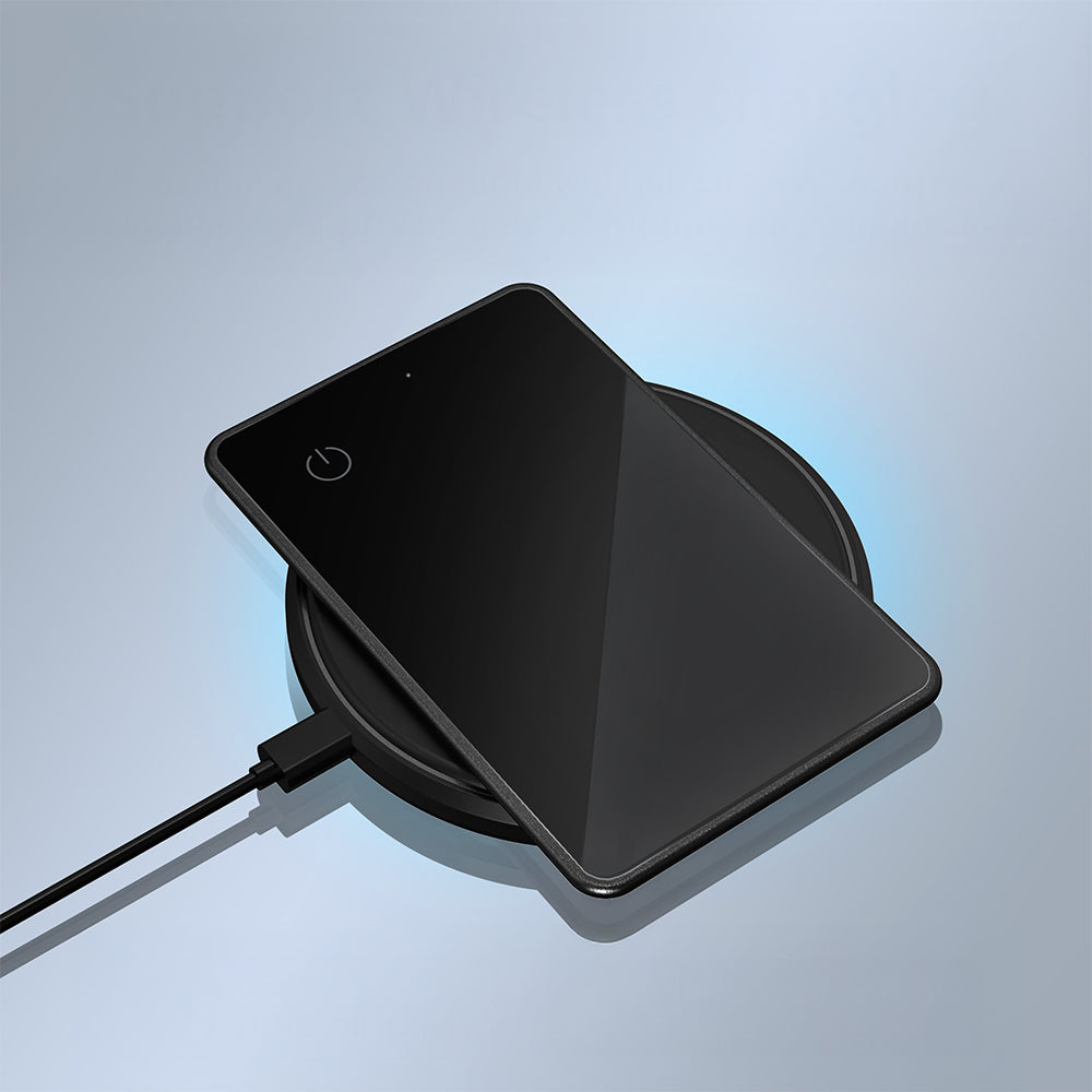 Micflip P045 Suya Dayanıklı iOS ve Android Cihazlar için Wireless Şarj Özellikli Akıllı Takip Kartı Siyah