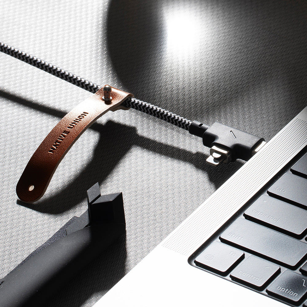 Native Union Belt Serisi Duo Pro Type-C to Type-C - Lightning Şarj Kablosu 240W 2.4M Siyah