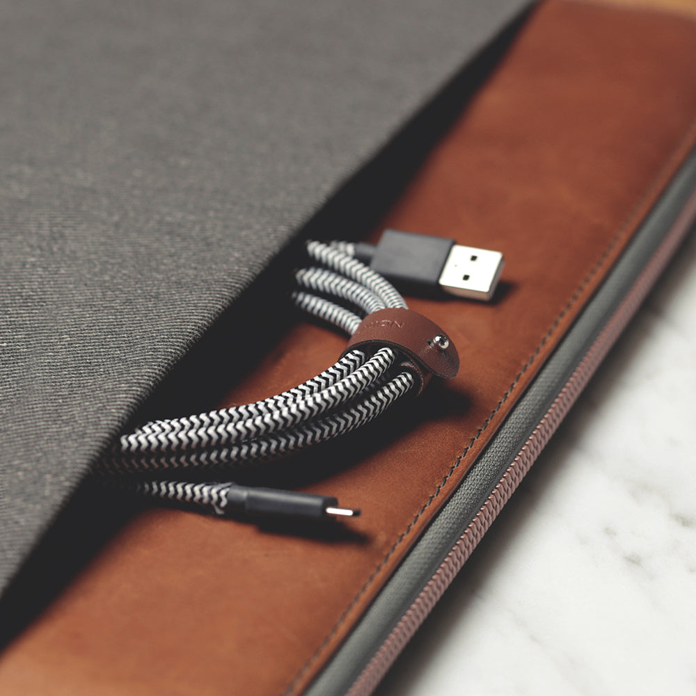 Native Union Belt Serisi USB-A to Lightning Şarj Kablosu 3M Siyah-Beyaz