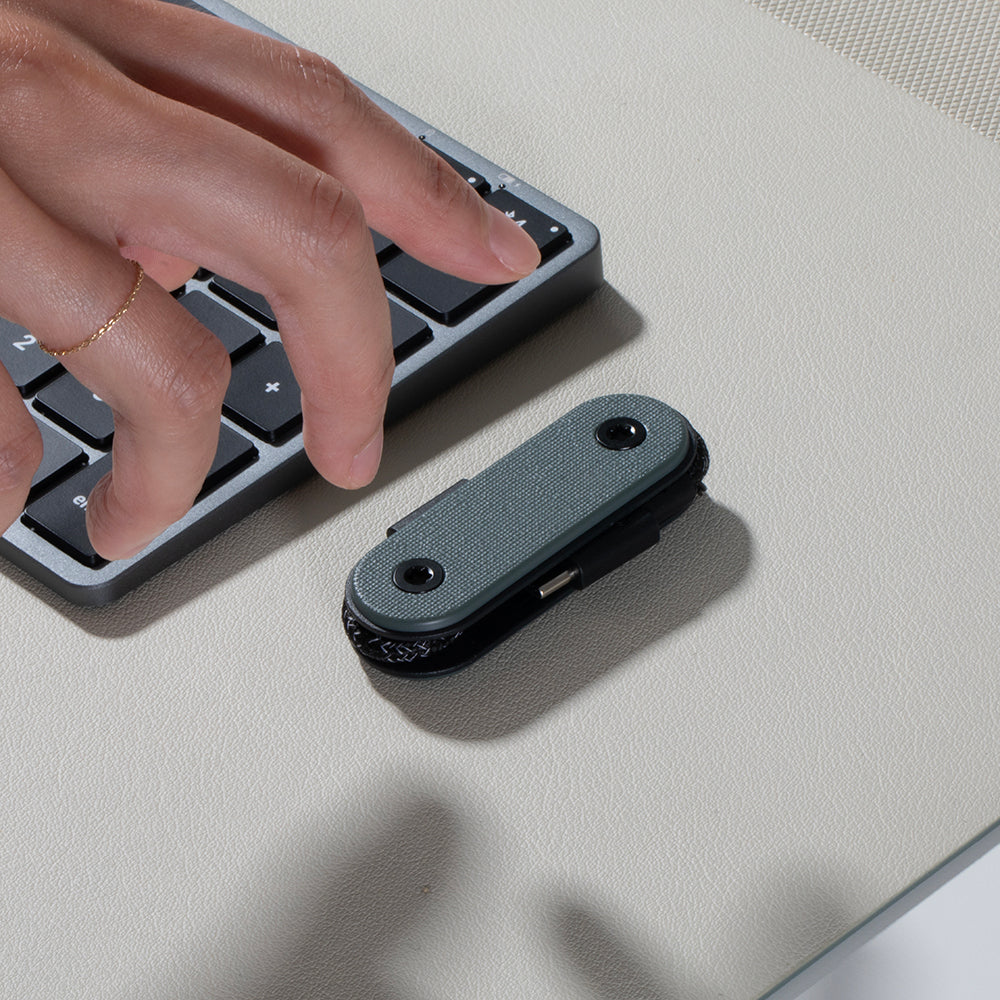 Native Union Pocket Cable Type-C to Type-C Hızlı Şarj Özellikli Anahtarlık Data ve Şarj Kablosu 60W Yeşil