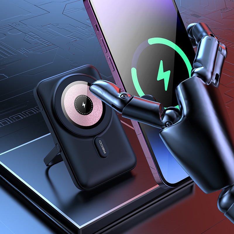 Recci W08 Metal Standlı 15W Magsafe Şarj Özellikli 20W PD Hızlı Şarj Powerbank 10000mAh Siyah