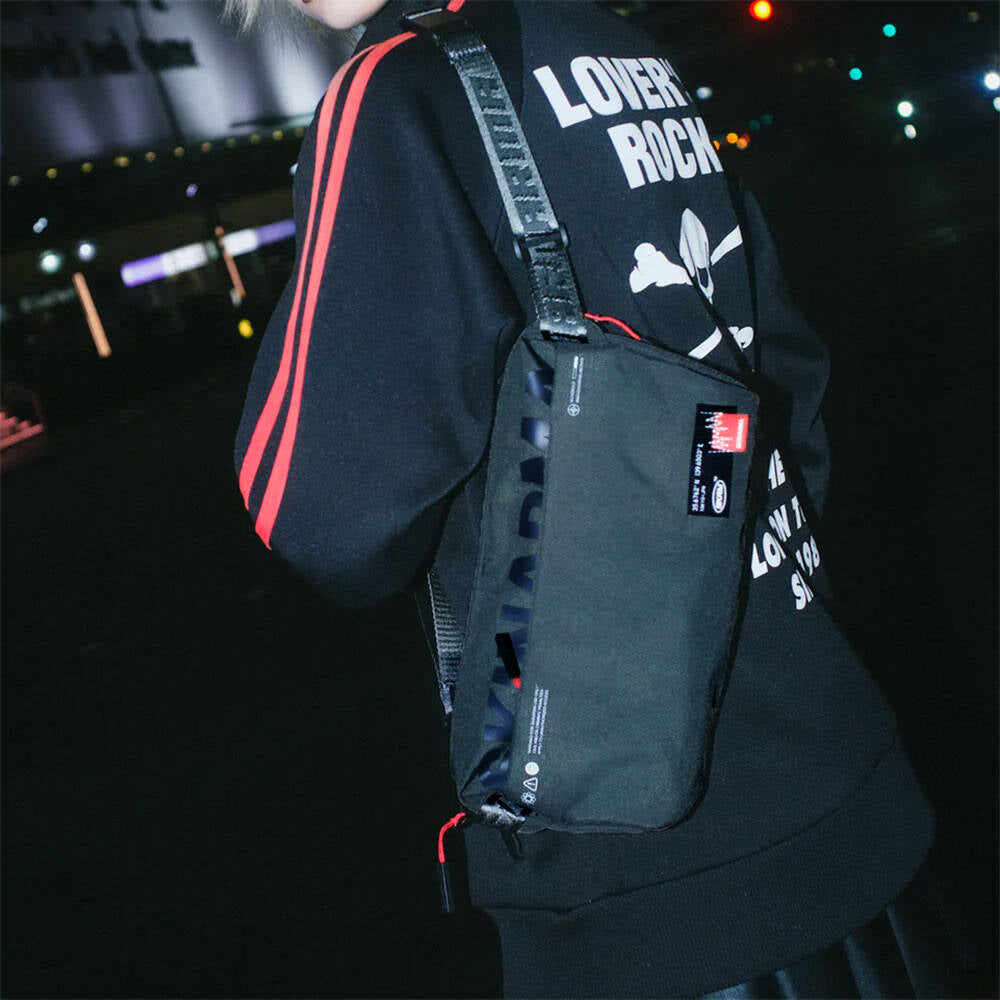 Skinarma Crossbody Fardel Çapraz Vücut Çantası Krem