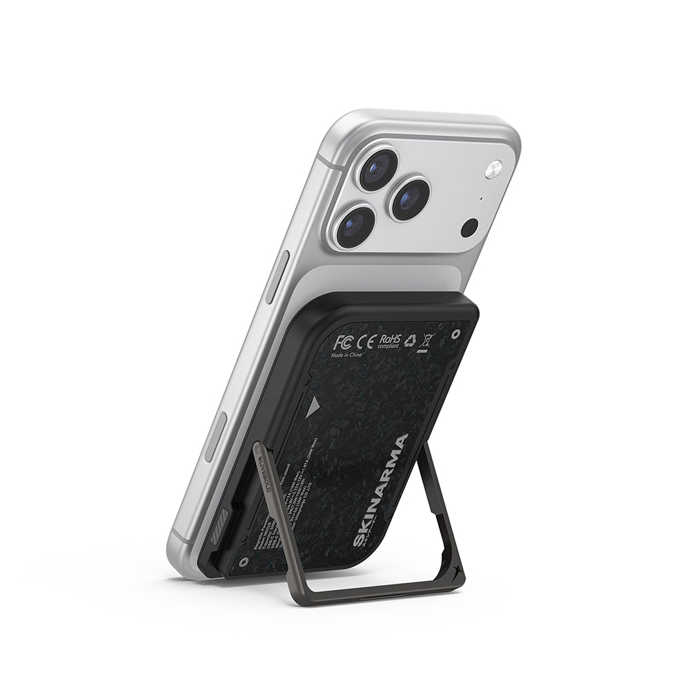 Skinarma Vektor Kablosuz ve PD Hızlı Şarj Özellikli Metal Standlı Taşınabilir Powerbank 15W 5000mAh Siyah
