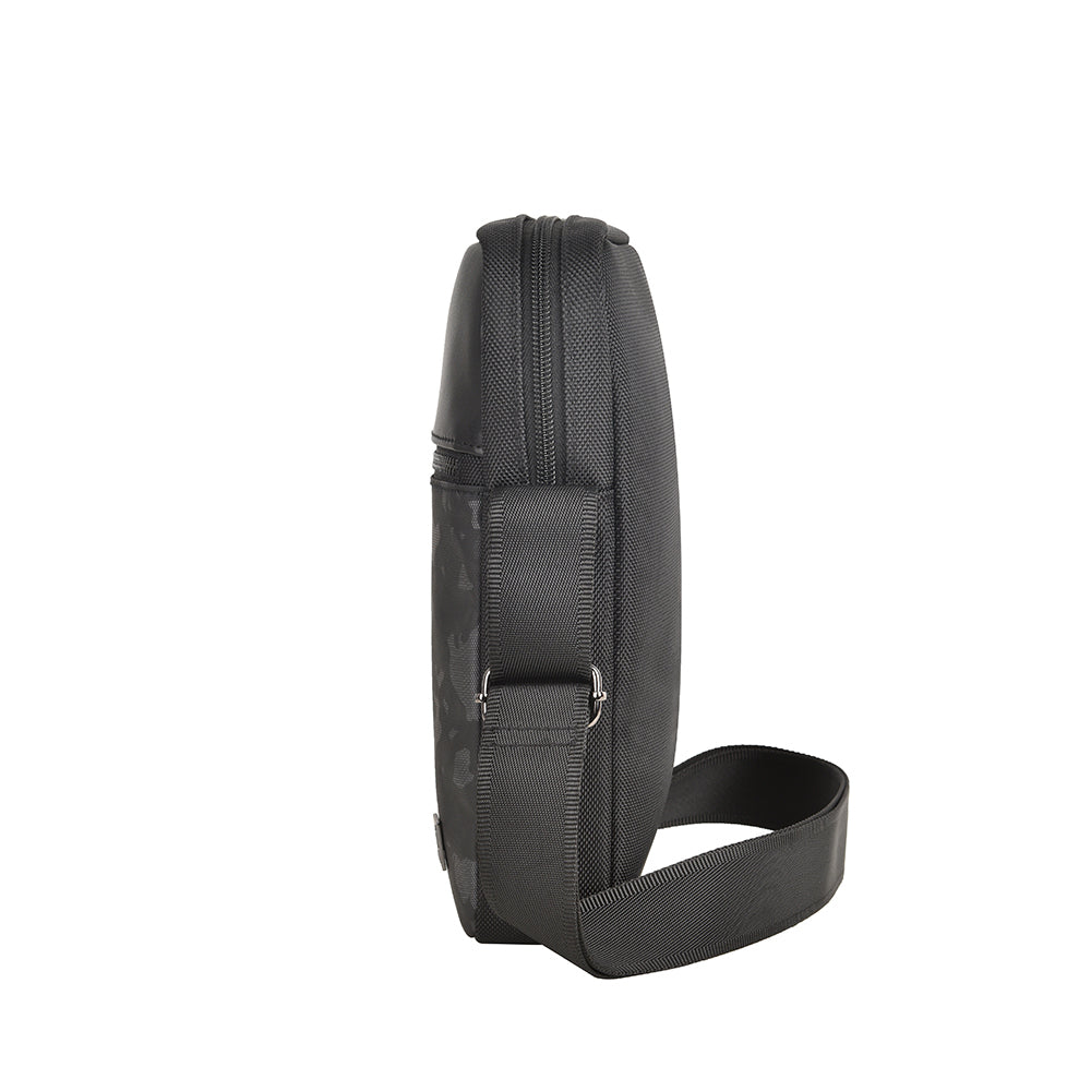 Wiwu Salem Serisi Sling Su Geçirmez Polyester Kumaş Çapraz Askılı Vücut Çantası Siyah