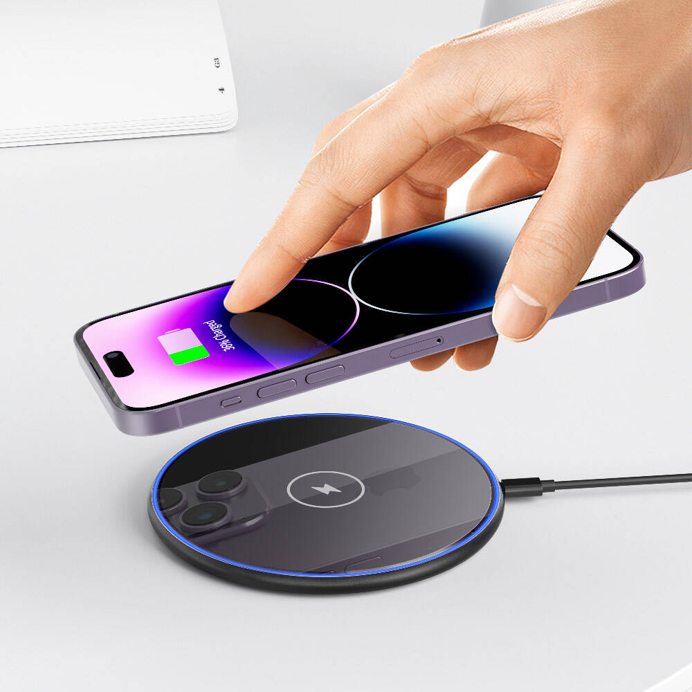 Wiwu Wi-W012 Quantus 15W Hızlı Şarj Özellikli Masaüstü Wireless Şarj Aleti Siyah