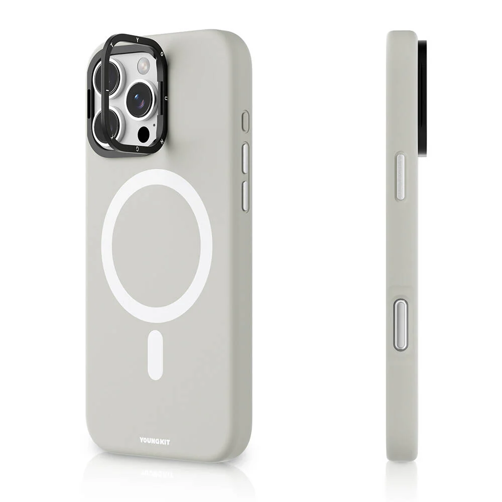 YOUNGKIT iPhone 15 Pro Max Magsafe Şarj Özellikli Kamera Standlı Silikon Bitty Cream Gri Kılıf