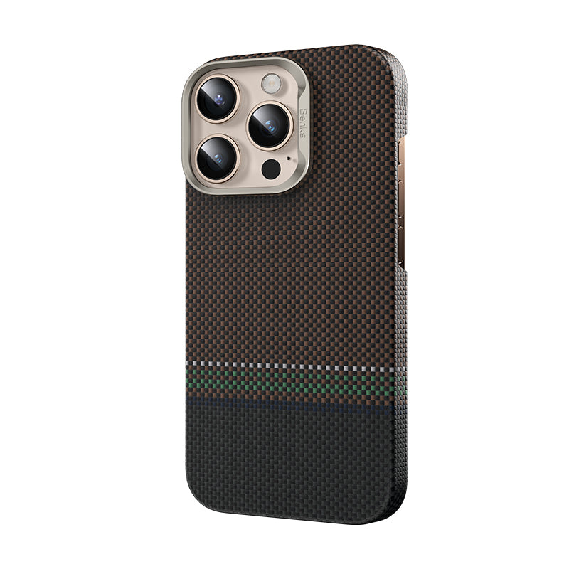 BENKS iPhone 16 Pro Magsafe Şarj Özellikli Karbon Fiber Tasarımlı Benks Prestige ArmorAir Kevlar Kılıf