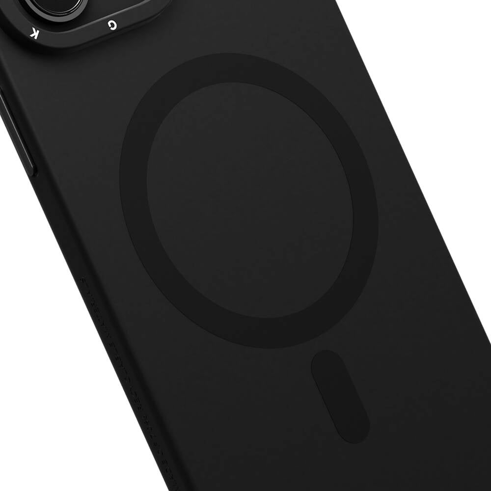 Magsafe Şarj Özellikli Çizilmeye Ve Aşınmaya Dayanıklı Youngkit Velvet Magnet Serisi Siyah Kapak - enzaksesuar