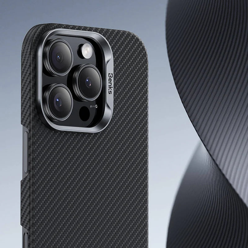 Apple iPhone 16 Pro Max Kılıf Benks M-safe Şarj Özellikli Metal Kamera Çerçeveli Magnetik ArmorAir 600D Kevlar Fiber Kapak Siyah