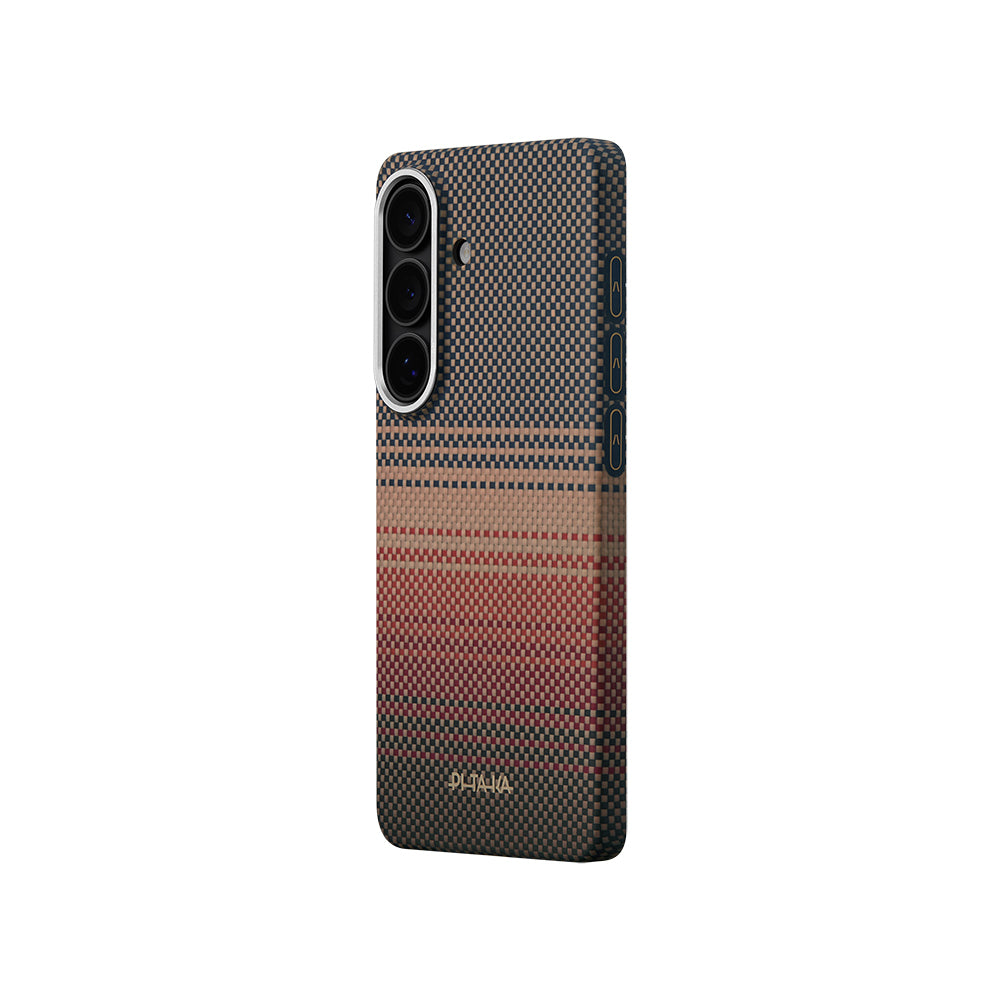 Galaxy S26 Kılıf M-safe Şarj Özellikli Aramid Fiber Pitaka Tactile Woven Sunset-Moonrise Serisi Kapak Kahverengi