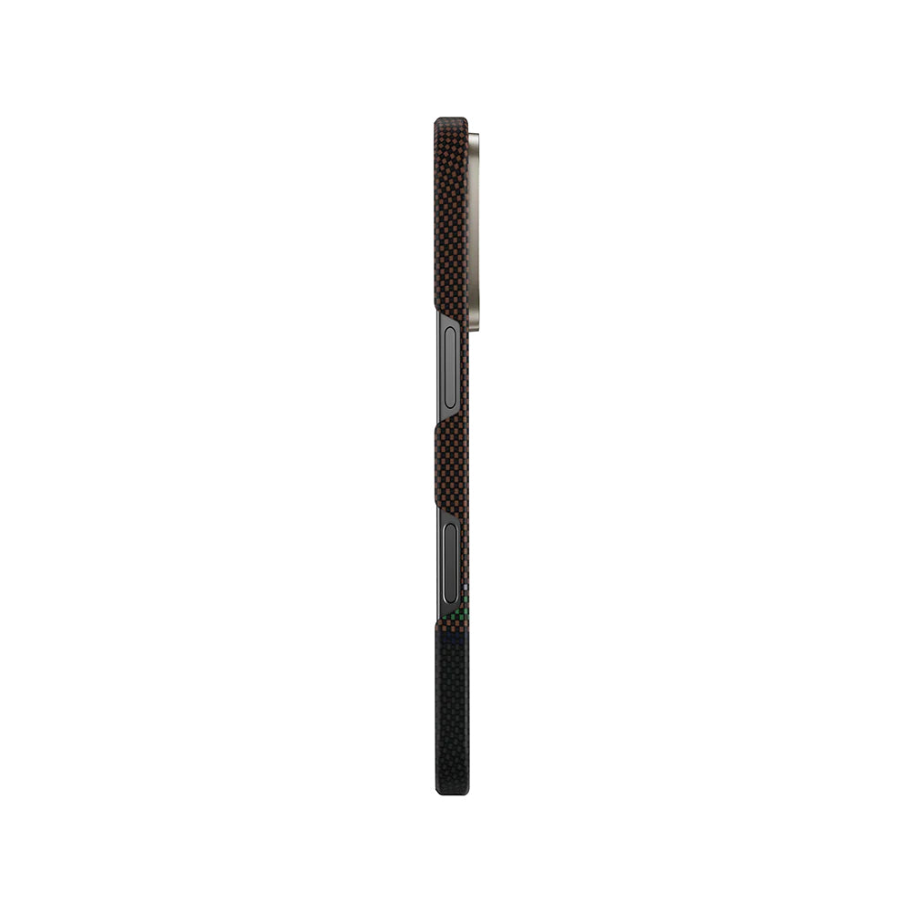 BENKS iPhone 16 Pro Magsafe Şarj Özellikli Karbon Fiber Tasarımlı Benks Prestige ArmorAir Kevlar Kılıf