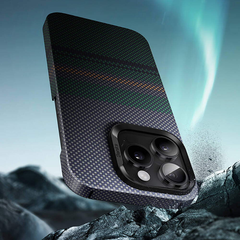 BENKS iPhone 16 Pro  Magsafe Şarj Özellikli Karbon Fiber Tasarımlı Aurora ArmorAir Kevlar Kılıf