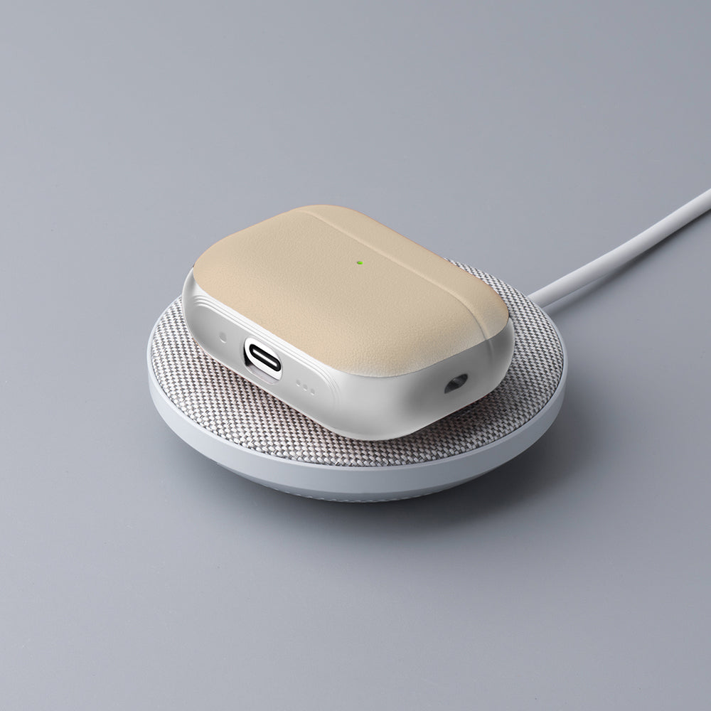 Apple AirPods Pro 3 Kılıf M-Safe Şarj Özellikli Mutural Poying Serisi Deri Tasarımlı Kapak Krem