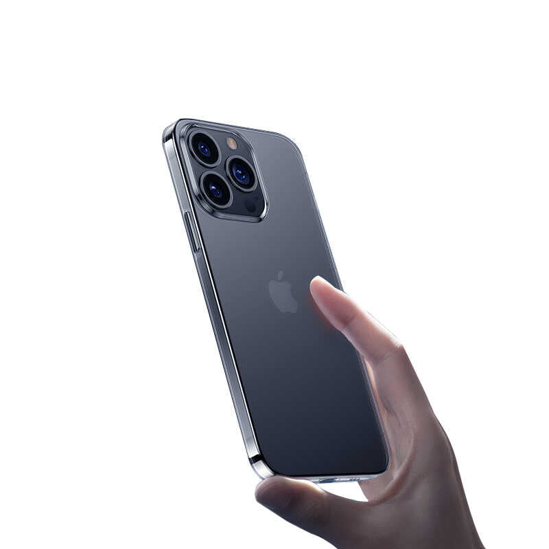 iPhone 13 Kılıf Benks Crystal Series Clear Kılıf Renksiz