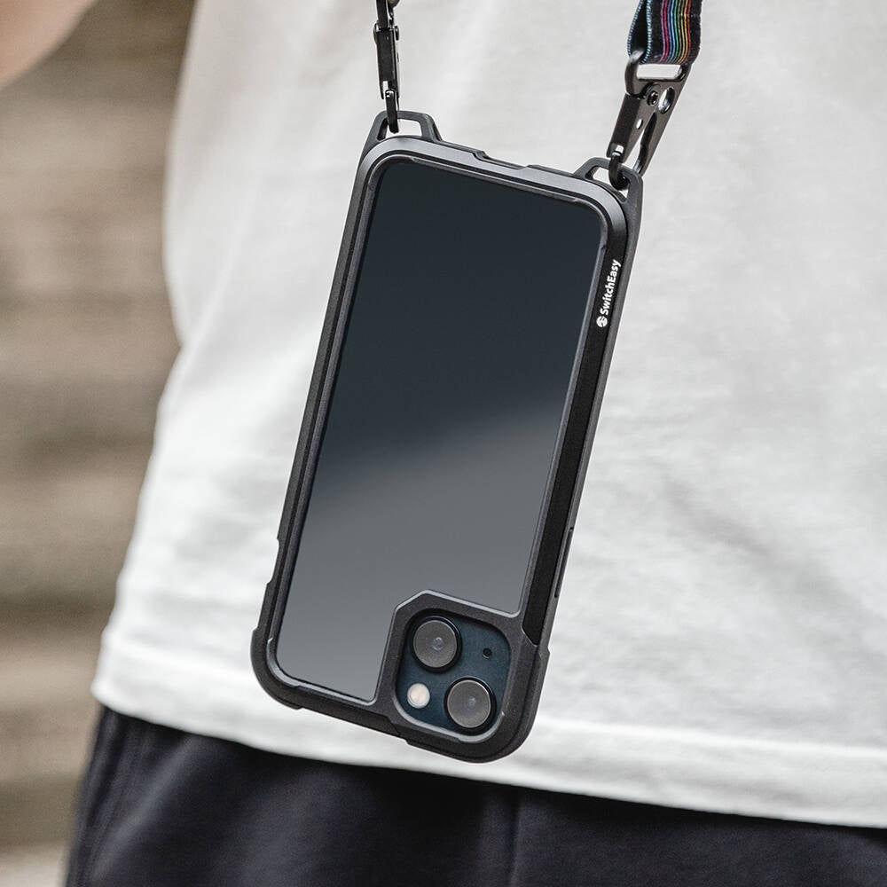 iPhone 13 Kılıf Boyun Askılı Kompozit Tasarımlı Şok Önleyicili Lisanslı Switcheasy Odyssey Kılıf Siyah