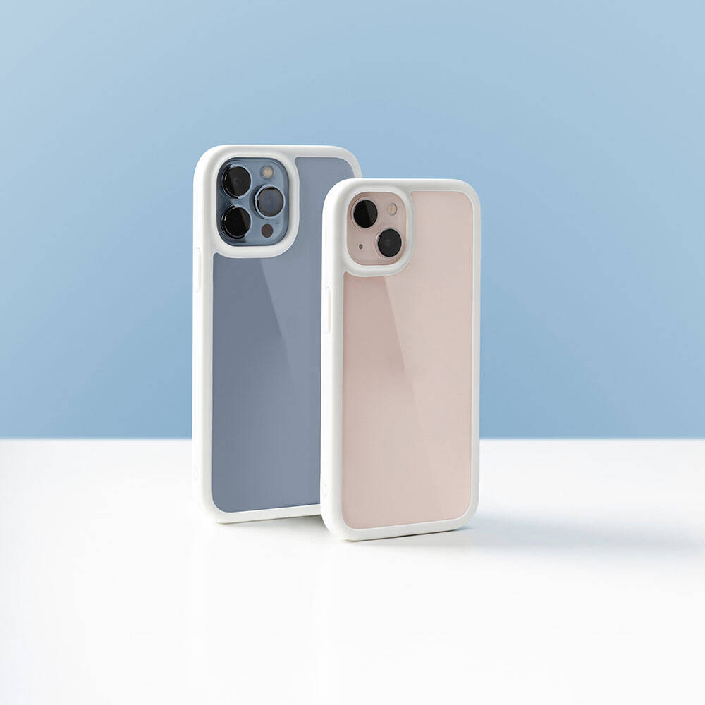 iPhone 13 Kılıf Ultra İnce Şok Önleyicili Lisanslı Switcheasy Aero Plus Kılıf Beyaz