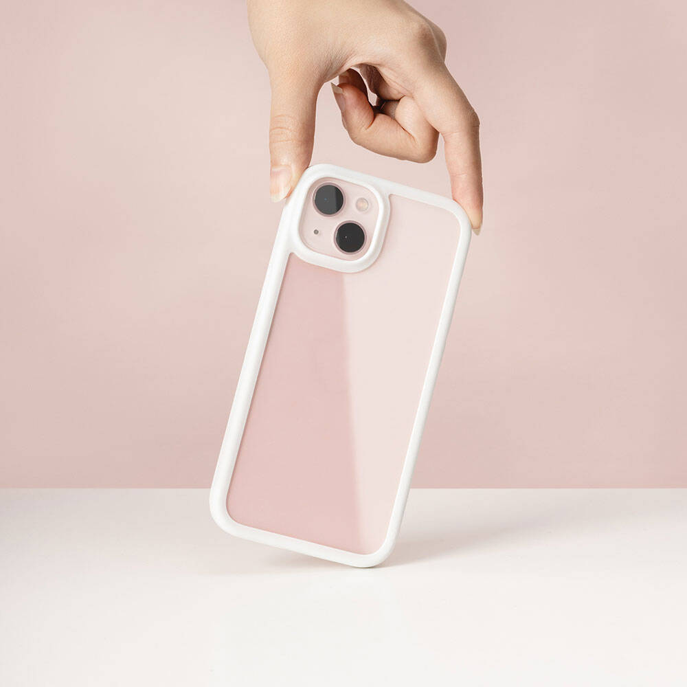 iPhone 13 Kılıf Ultra İnce Şok Önleyicili Lisanslı Switcheasy Aero Plus Kılıf Beyaz