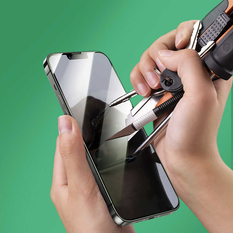 iPhone 13 Pro Max Benks V Pro Green Light Ekran Koruyucu Renksiz