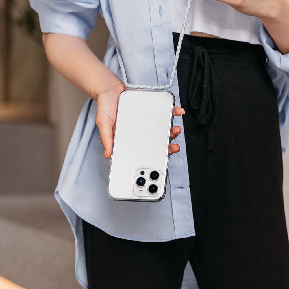 iPhone 14 Pro Kılıf Boyun Askılı Şok Önleyicili Şeffaf Lisanslı Switcheasy Play Kılıf Lacivert