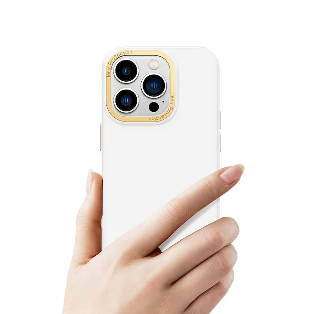 iPhone 14 Pro Max Kılıf Metal Kamera Çerçeveli Recci Glaze Serisi Kılıf Beyaz