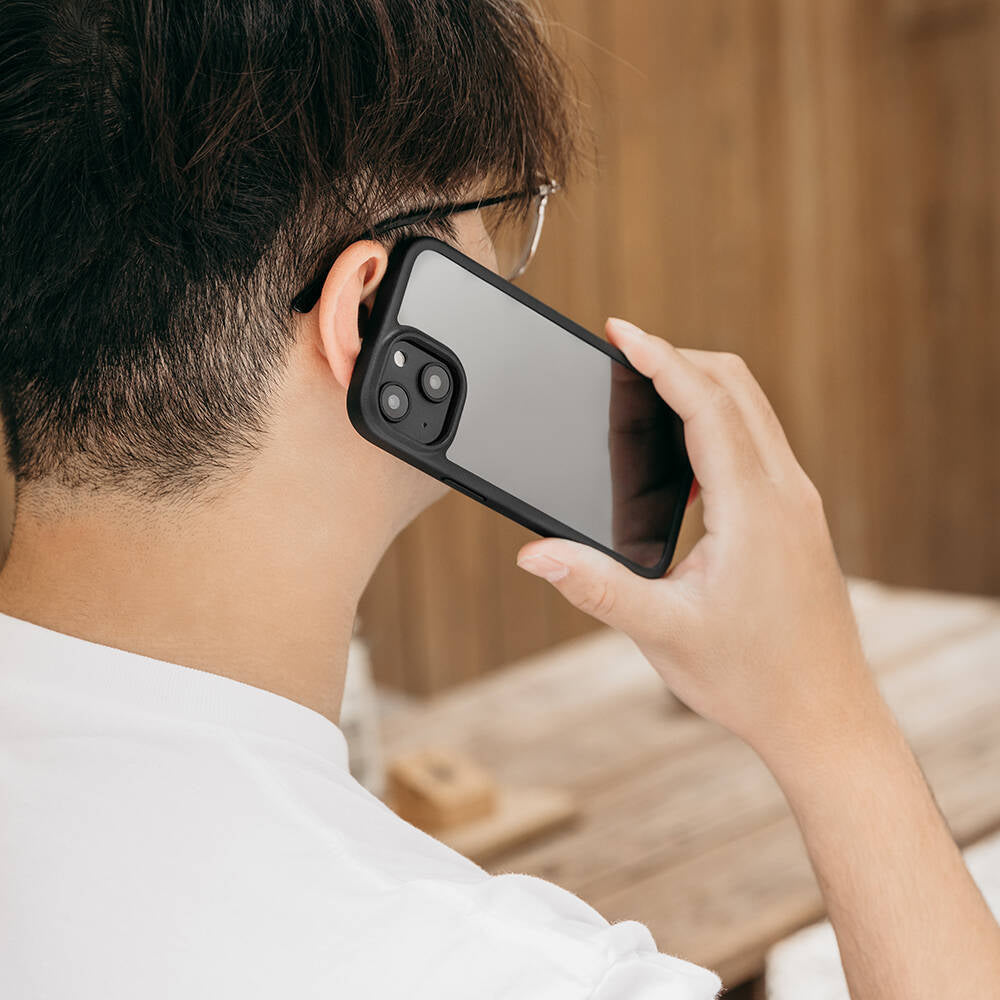 iPhone 14 Pro Max Kılıf Ultra İnce Şok Önleyicili Lisanslı Switcheasy Aero Plus Kılıf Siyah