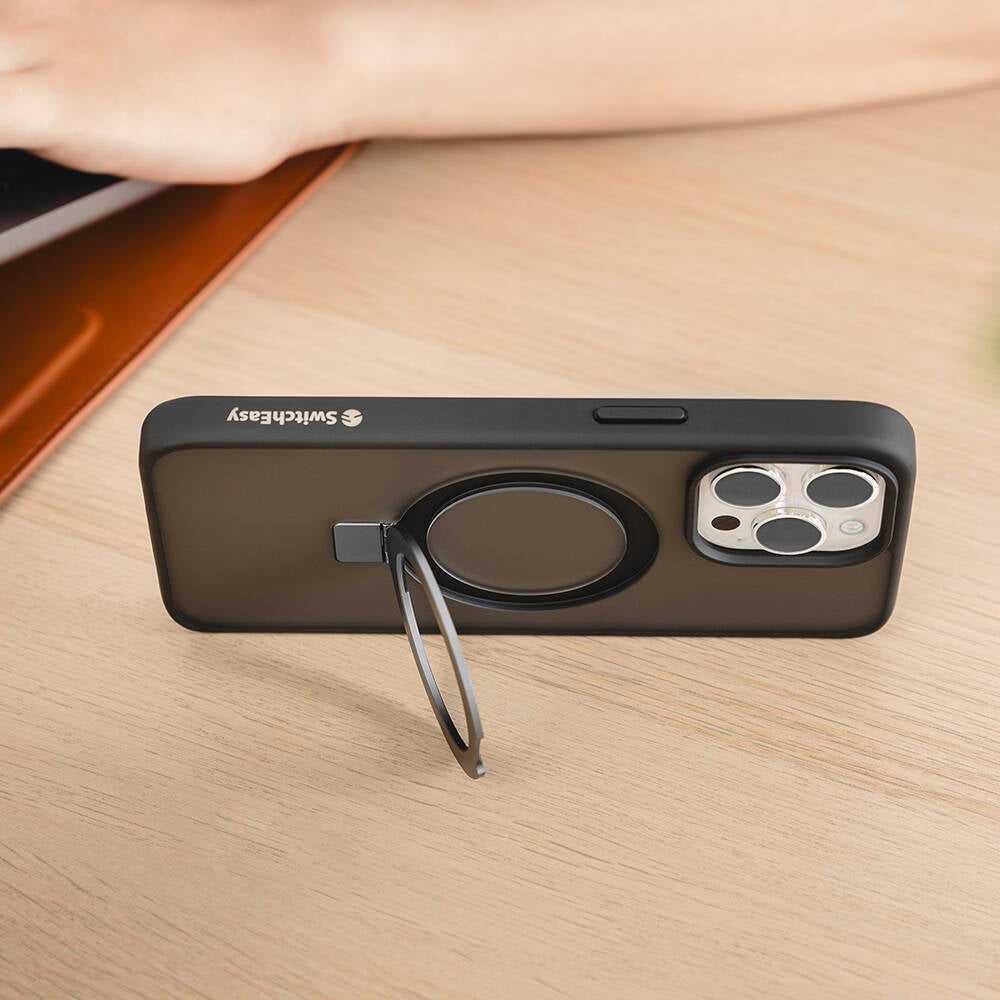 iPhone 15 Pro Max Kılıf Magsafe Şarj Özellikli Yüzük Standlı Lisanslı Switcheasy Magstand-M Kılıf Siyah