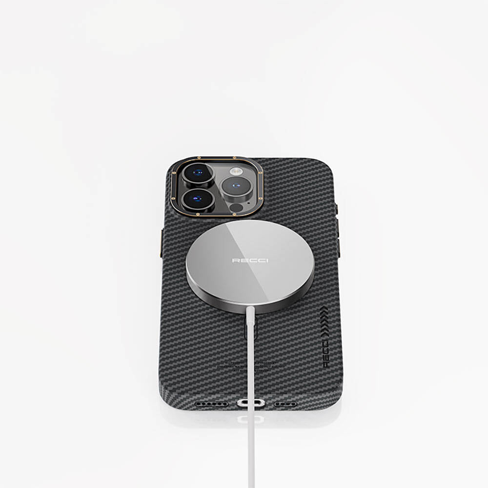 iPhone 15 Pro Max Kılıf Recci Machinist Serisi Magsafe Şarj Özellikli Magnetik Karbon Kılıf Gri
