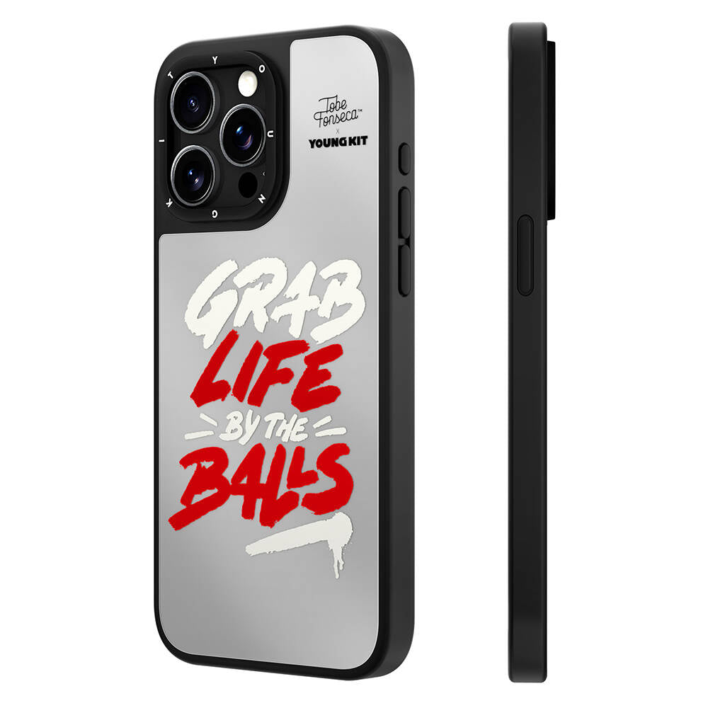 iPhone 15 Pro Max Kılıf Tobias Fonseca Tasarımlı Youngkit Mirror Kılıf Kırmızı