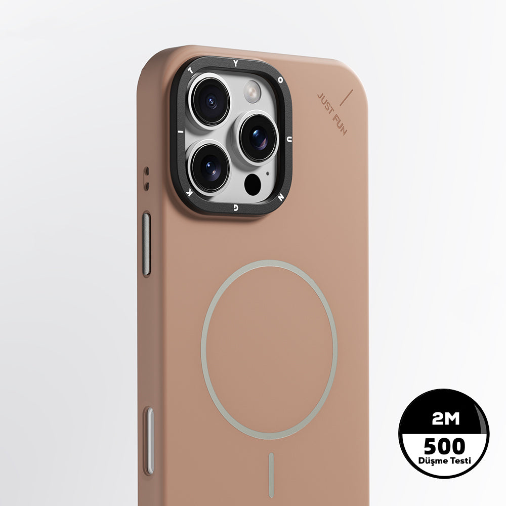 Apple iPhone 16 Pro Kılıf M-safe Şarj Özellikli Youngkit Dynamag Serisi Kapak Gold