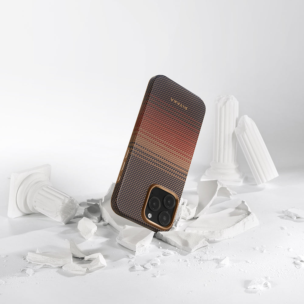 iPhone 16 Pro Kılıf Magsafe Şarj Özellikli Aramid Fiber Pitaka Military-Grade Sunset-Moonrise Serisi Sunset Kılıf Kahverengi