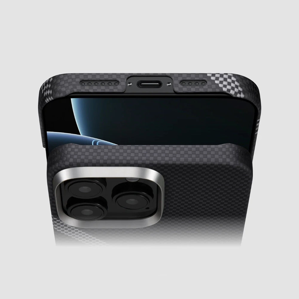 iPhone 16 Pro Kılıf MagSafe Şarj Özellikli Aramid Fiber Re-TROS Tasarımlı Pitaka Tactile Woven Rebuilding Serisi Kılıf Siyah