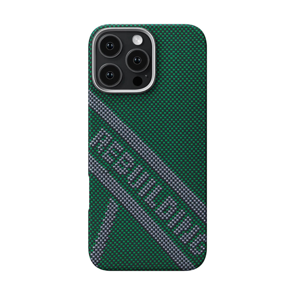 iPhone 16 Pro Kılıf MagSafe Şarj Özellikli Aramid Fiber Re-TROS Tasarımlı Pitaka Tactile Woven Rebuilding Serisi Kılıf Yeşil