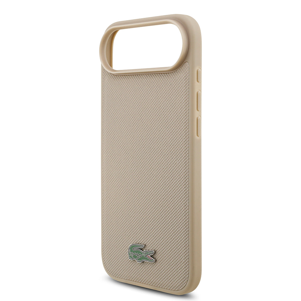 Apple iPhone 17 Air Kılıf Lacoste Orjinal Lisanslı M-safe Şarj Özellikli PU Pike Desenli Metal Logolu Kartlıklı Kapak Bej