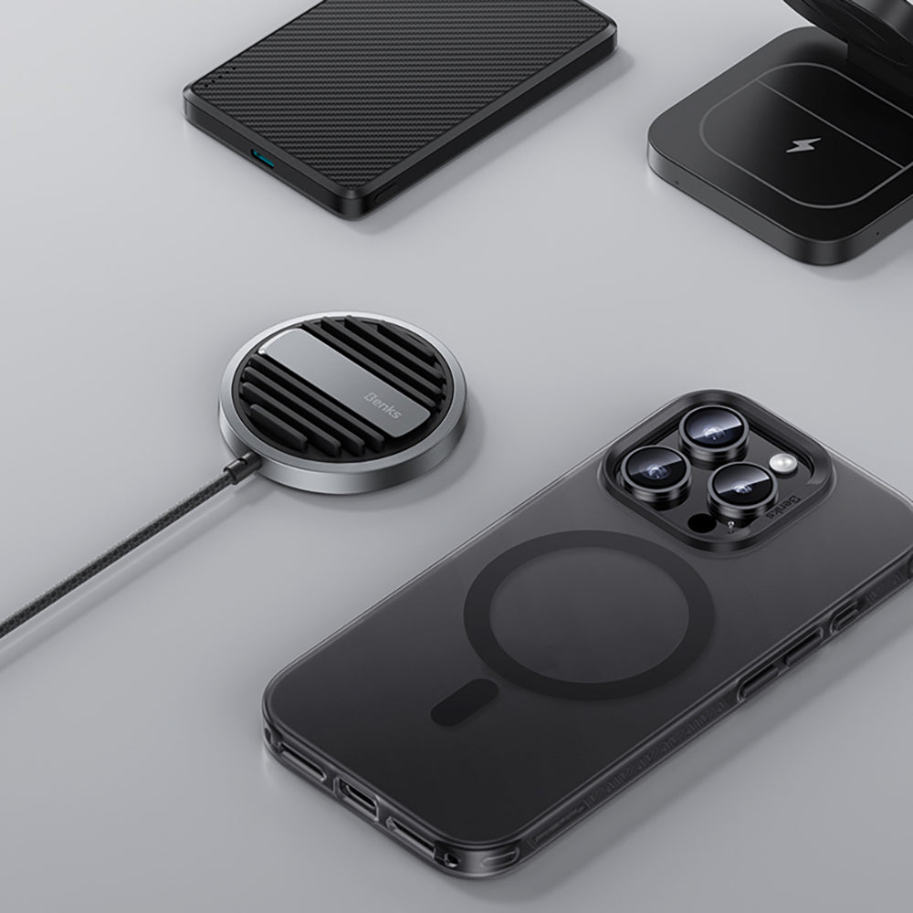 Apple iPhone 17 Kılıf M-safe Şarj Özellikli Benks Lucid Armor Kapak Açık Mor