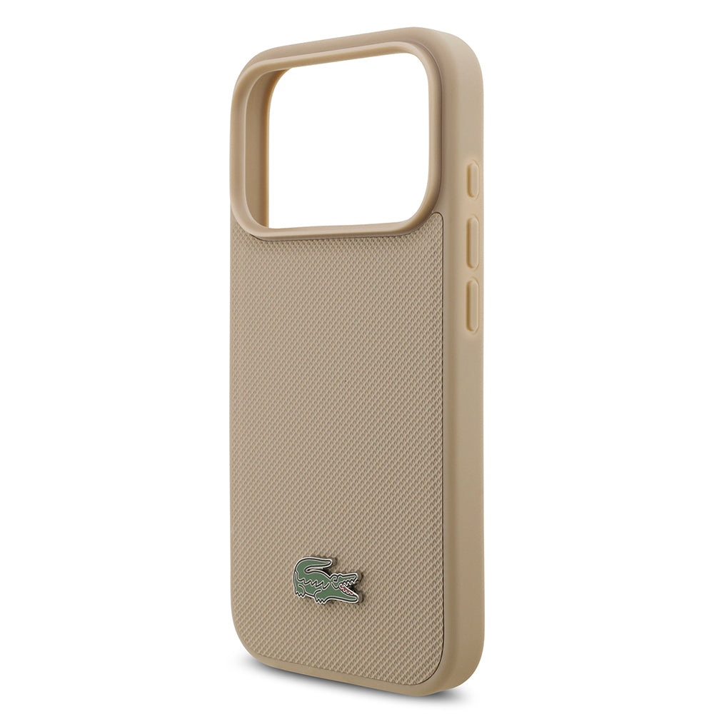 Apple iPhone 17 Pro Kılıf Lacoste Orjinal Lisanslı M-safe Şarj Özellikli PU Pike Desenli Metal Logolu Kartlıklı Kapak Bej