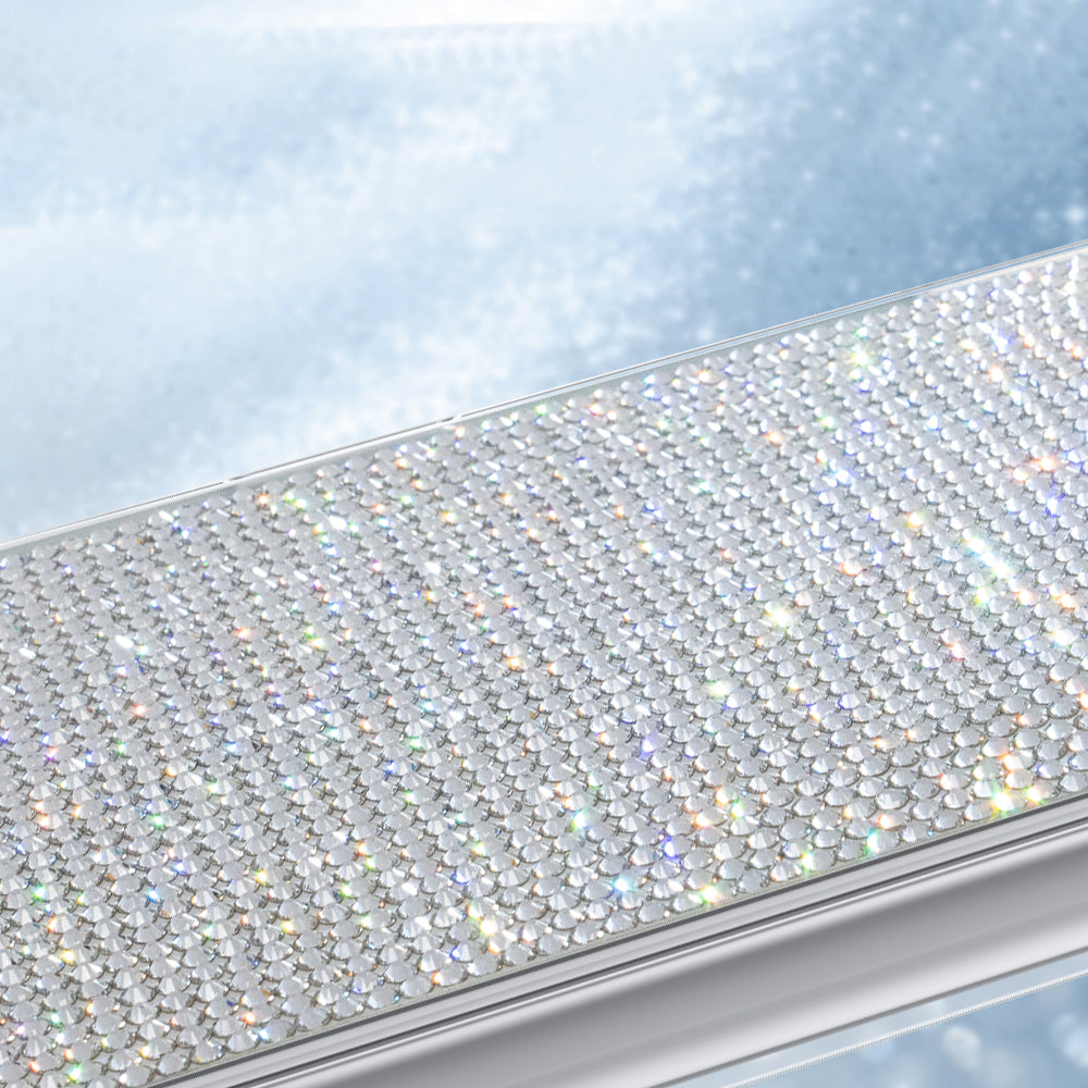 Apple iPhone 17 Pro Kılıf M-Safe Şarj Özellikli El İşlemeli Swarovski Taşlı Zore Paris Riva Sert PC Kapak Gümüş