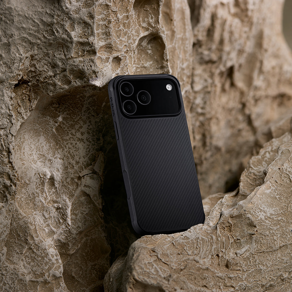 Apple iPhone 17 Pro Kılıf M-safe Şarj Özellikli Pitaka Aramid Pro Guard Serisi Black-Gray Kapak Siyah-Gri