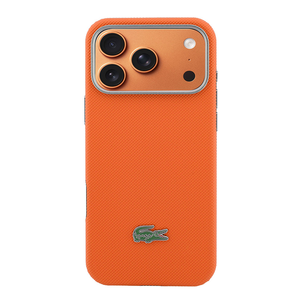 Apple iPhone 17 Pro Max Kılıf Lacoste Orjinal Lisanslı M-Safe Şarj Özellikli PVC Yarı Pike Desenli Arka Yüzey İkonik Timsah Dokuma Logolu Kapak Turuncu