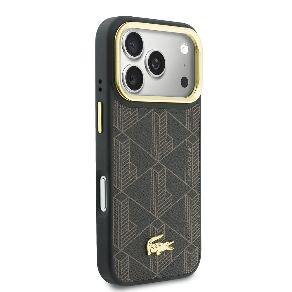 Apple iPhone 17 Pro Max Kılıf Lacoste Orjinal Lisanslı M-safe Şarj Özellikli Standlı PU Deri Karışık Monogram Desenli Kapak Kahverengi