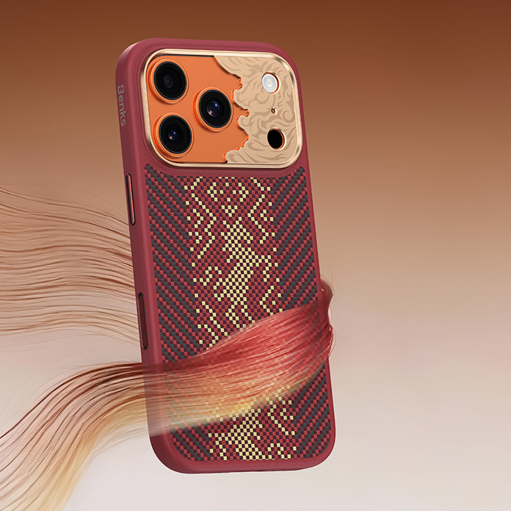 Apple iPhone 17 Pro Max Kılıf M-safe Şarj Özellikli Karbon Fiber Tasarımlı Benks Knight ArmorPro Kevlar Kapak Kırmızı