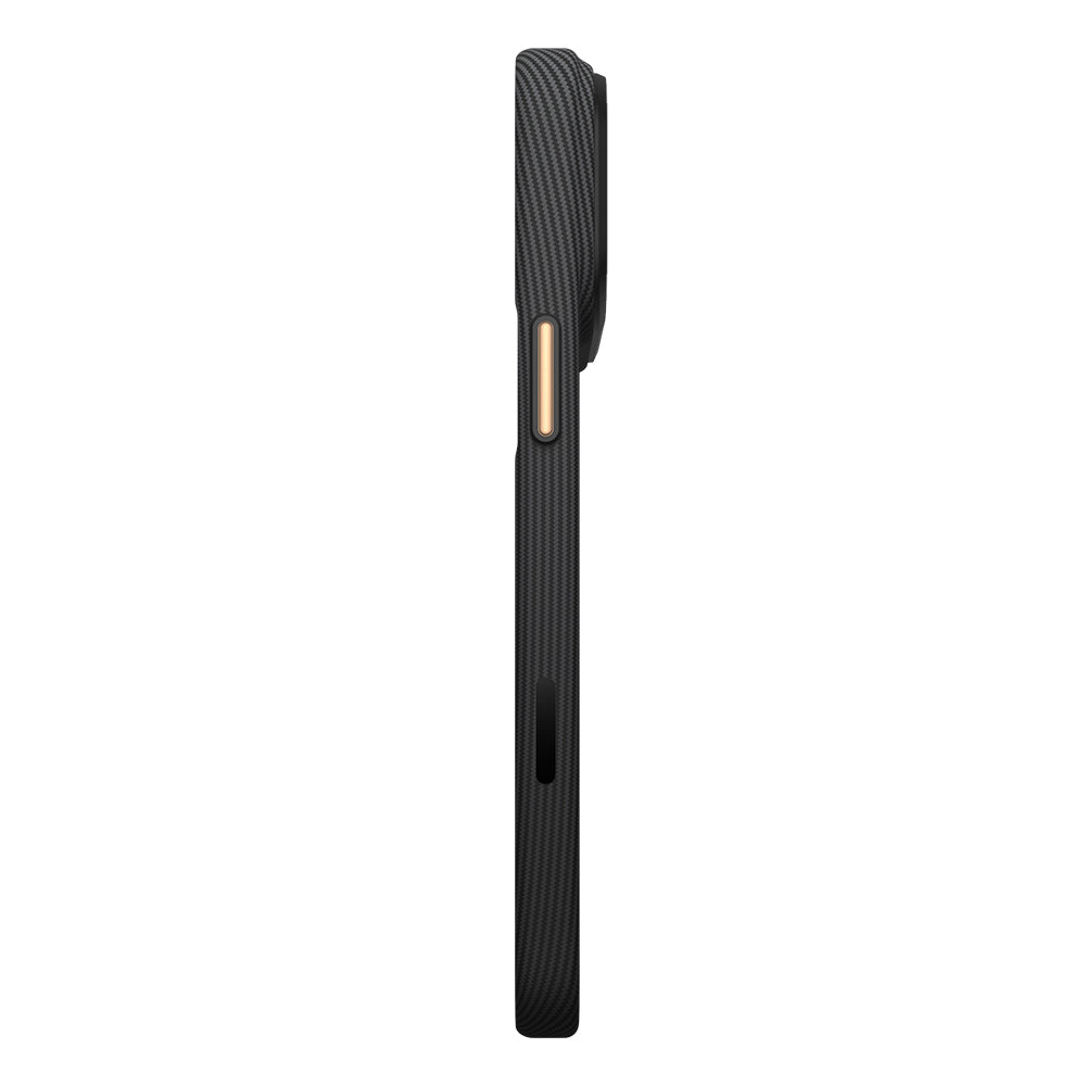 Apple iPhone 18 Pro Kılıf M-safe Şarj Özellikli Raptic Aramid Skin Reynis Serisi Karbon Kapak Siyah