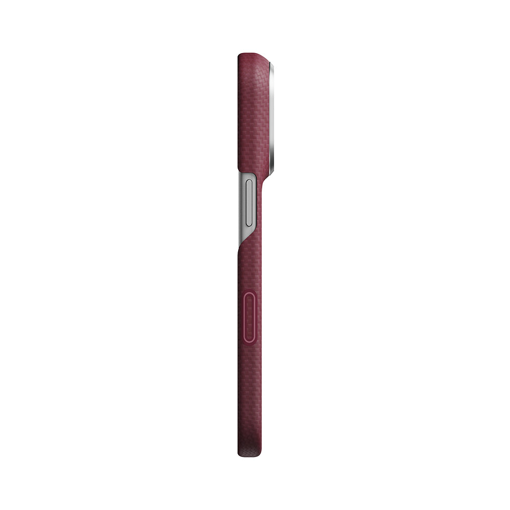 Apple iPhone 18 Pro Max Kılıf M-safe Şarj Özellikli Aramid Karbon Fiber Pitaka Argyle Serisi Kapak Bordo